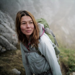 Bergsteigerin Sandra Freudenberg spricht in SWR1 Leute über ihre Leidenschaft zu den Bergen.