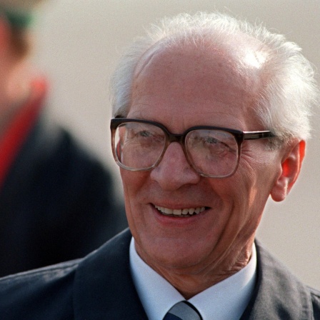 Der Staats- und Parteichef der DDR, Erich Honecker, aufgenommen am 8. Oktober 1989 während der Feierlichkeiten anlässlich des 40-jährigen Bestehens der DDR.