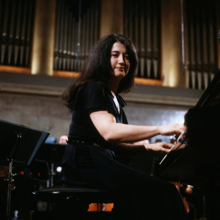 Martha Argerich im Konzert mit Seiji Ozawa (1981)