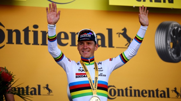 Sportschau Tour De France - 5. Etappe - Die Siegerehrung