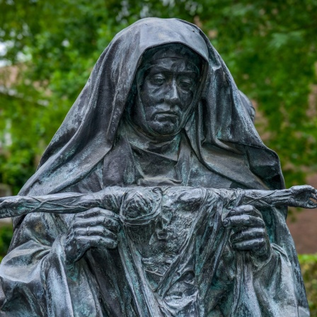 Edith-Stein-Denkmal, Boersenplatz, Koeln