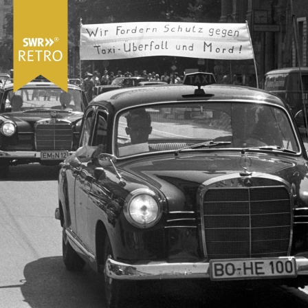 Taxidemo Taxifahrer demonstrieren 1964 für mehr Sicherheit nach dem Raubmord am Freiburger Taxifahrer Bernhard Ohl am 1.7.1964