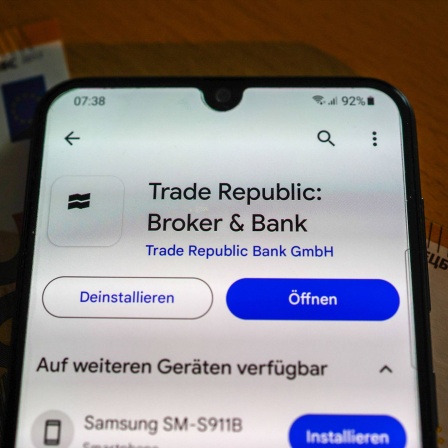 Trade Republic App auf einem Smartphone