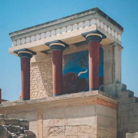 Knossos auf Kreta.Der rekonstruierter Nordeingang des Palastes von Knossos