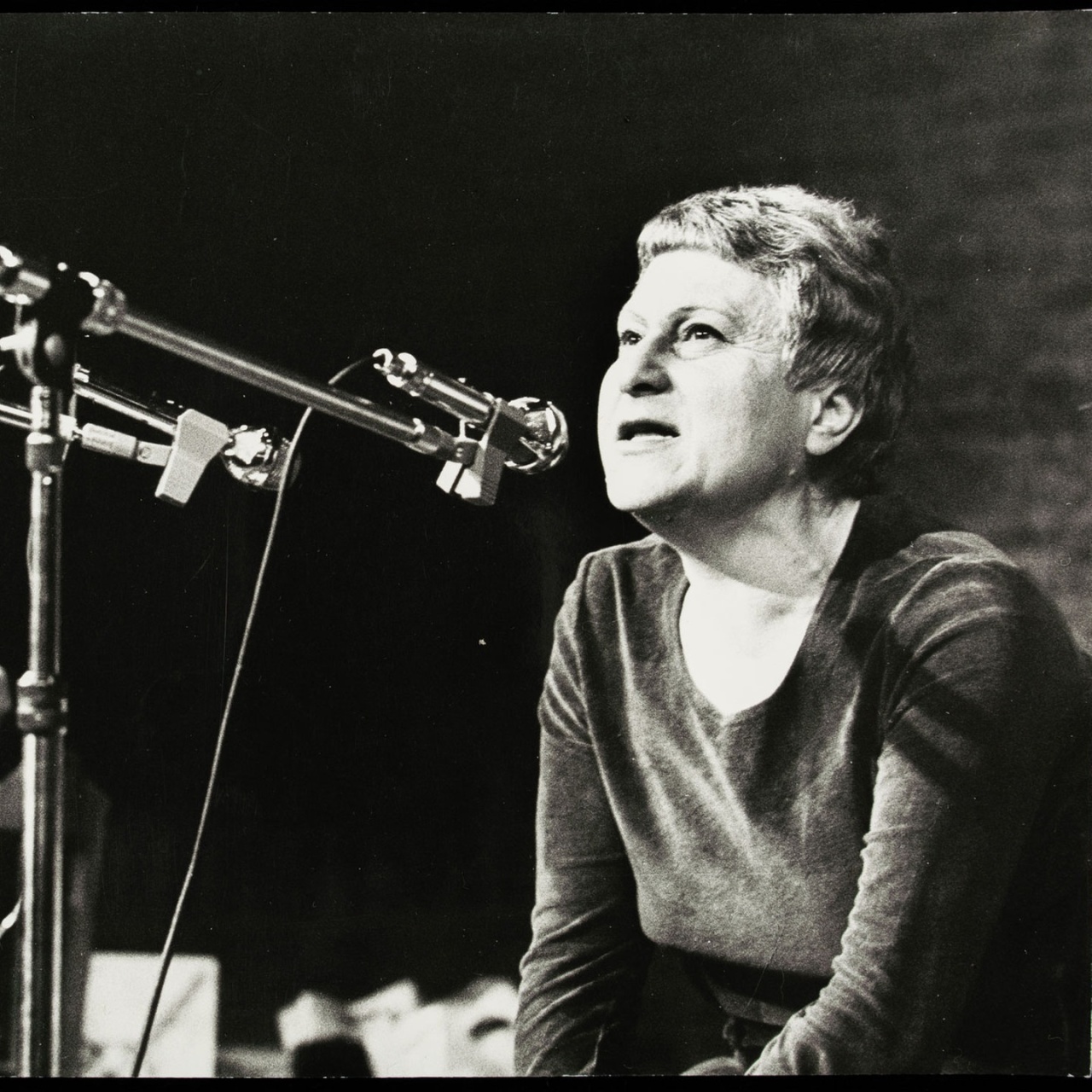 Kultur aktuell · Malerei, Performance und Klangkunst Lily Greenham im