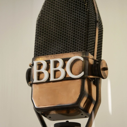 Altes Mikrofon der BBC