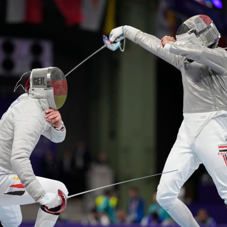 Fechter Matyas Szabo verliert im Viertelfinale bei den Olympischen Spielen gegen den Ägibter Ziad Elsissy.