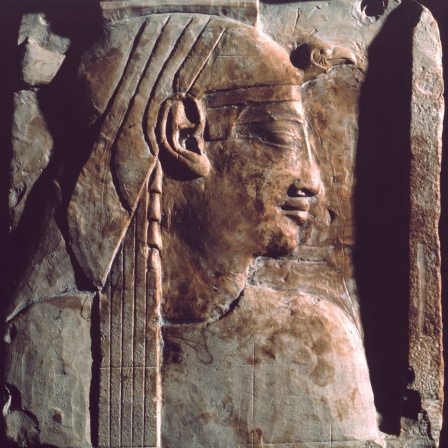 SWR2 Zeitwort · 12.08.30 v. Chr. Königin Kleopatra nimmt sich das