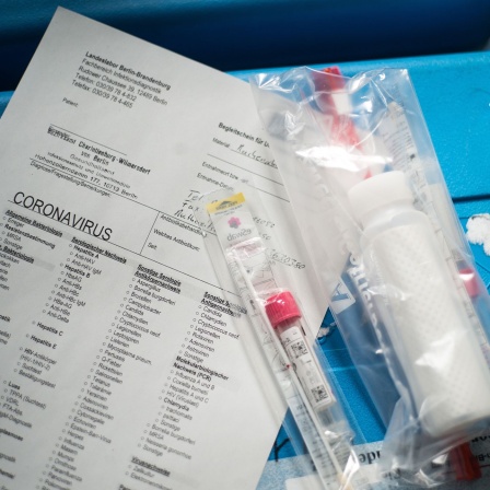 Corona Test-Set im Gesundheitsamt Charlottenburg-Wilmersdorf