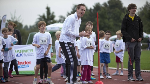 Morgenmagazin - Sportabzeichen Soll Kinder Für Den Sport Motivieren