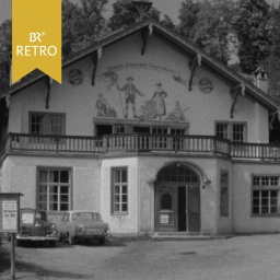 Schlierseer Bauerntheater außen | Bild: BR Archiv