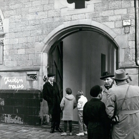 Die Schändung der Kölner Synagoge in der Weihnachstnach 1959 löste Empörung aus