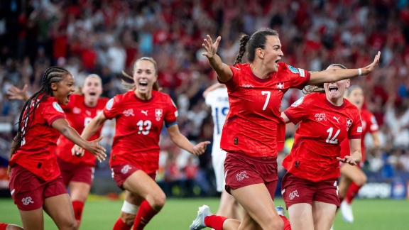 Coverbild Deutschland / Giulia Gwinn