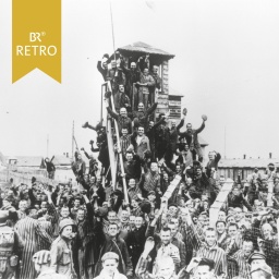 KZ Dachau nach der Befreiung durch US-Truppen 1945: Jubel der Häftlinge über ihre Befreiung. | Bild: picture-alliance / akg-images | akg-images