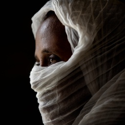Eine 40-jährige Frau erzählt, dass sie in einem abgelegenen Dorf nahe der Grenze zu Eritrea eine Woche lang von 15 eritreischen Soldaten gefangen gehalten und wiederholt vergewaltigt wurde. Sie spricht am 14. Mai 2021 während eines Interviews in einem Krankenhaus in Mekele in der Region Tigray Nordäthiopiens. &#034;Sie haben miteinander gesprochen. Einige von ihnen: &#034;Wir töten sie.&#034; Einige von ihnen: &#034;Nein, nein. Vergewaltigung ist genug für sie&#039;&#034;, erinnert sie sich.