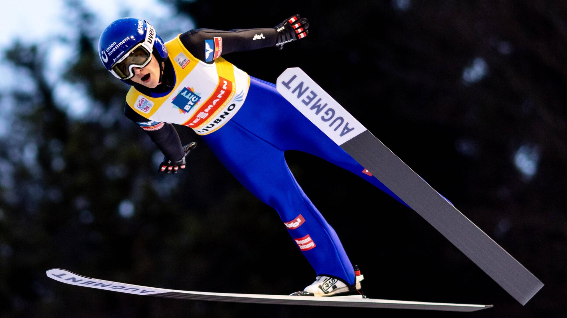 Sportschau Skispringen der Frauen in Ljubno der erste Durchgang