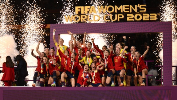 Sportschau Fifa Frauen Wm - Spanien Gegen England - Die Siegerehrung