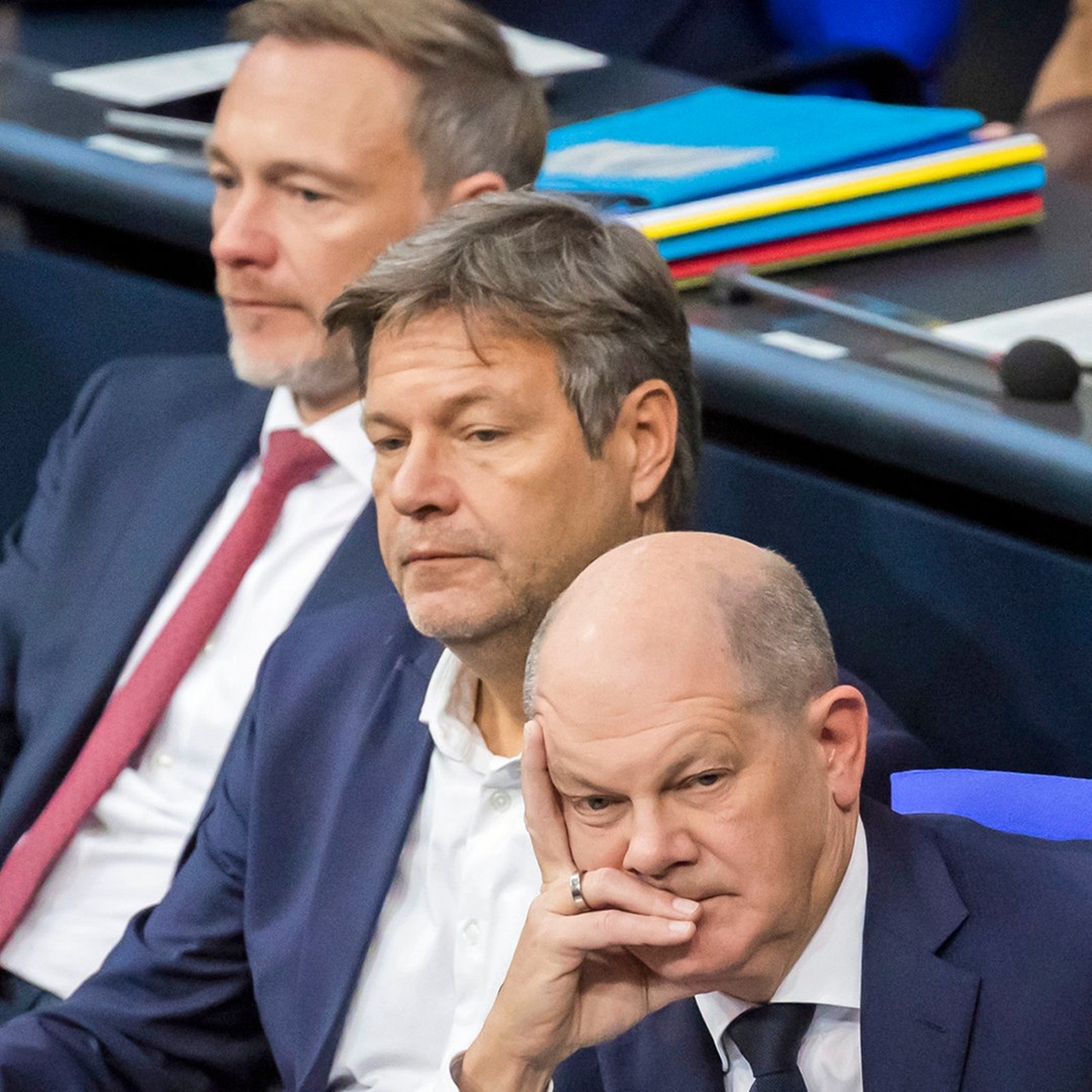 Krach In Der Krise Ard Deutschlandtrend Enthüllt Wie Tief Das Vertrauen In Scholz Wirklich Sitzt - d6rq9et