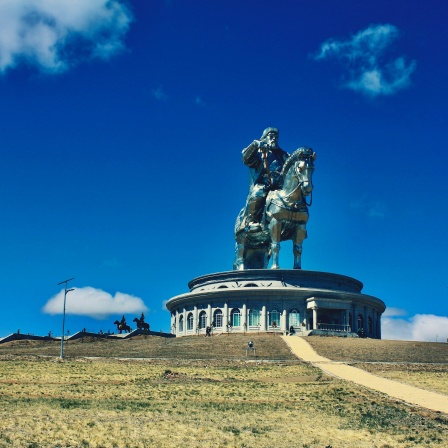 Reiterdenkmal in Ulanbator, Mongolei