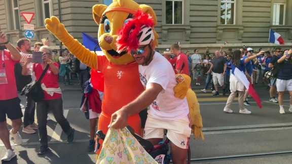 Coverbild Deutschland / Giulia Gwinn