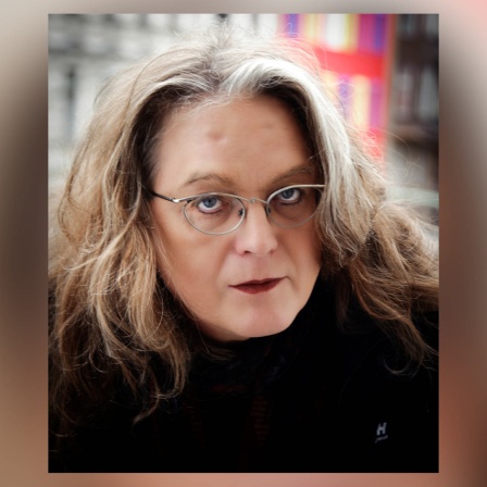 Die Fotografin und Filmemacherin Jackie Baier