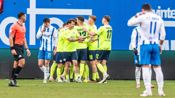 Sportschau 3. Liga - Dezimierte Rostocker Gehen Gegen Eiskalte Wiesbadener Unter