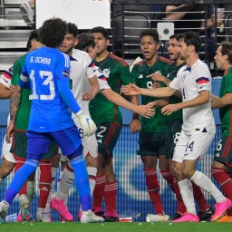 Szene aus dem Fußball-Länderspiel USA gegen Mexiko im Allegiant Stadium, USA