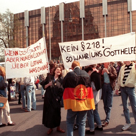 Bayern 2 debattiert: Deutsche Einheit - Verpasste Chancen aus Frauensicht