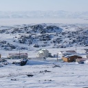 Die Stadt Iqaluit auf der kanadischen Insel Qikiqtaaluk