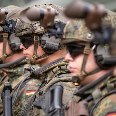 Diskussion um Wiedereinführung der Wehrpflicht