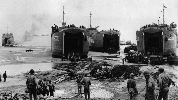 Ard Sondersendung - 80 Jahre D-day – Gedenkfeier In Der Normandie
