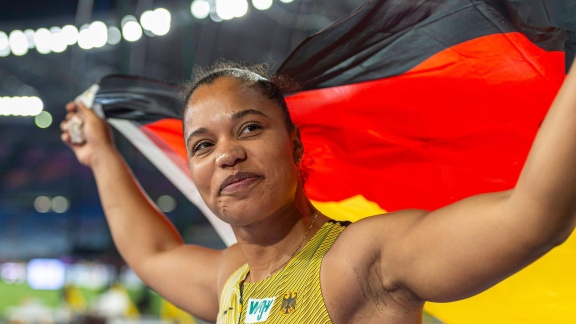 Sportschau - Yemisi Ogunleye holt Bronze Im Kugelstoßen