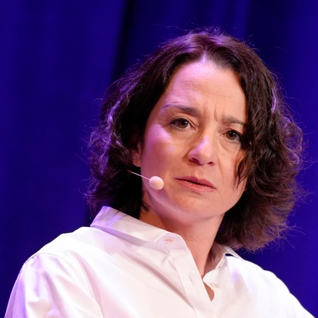 Die deutsche Philosophin Elif Özmen