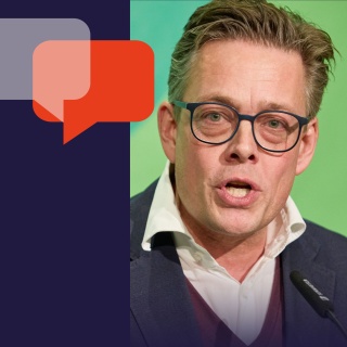 Konstantin von Notz (Bündnis 90/Die Grünen) hält eine Parteitagsrede.