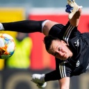 Deutschlands Torfrau Almuth Schult beim Länderspiel gegen Japan 2019