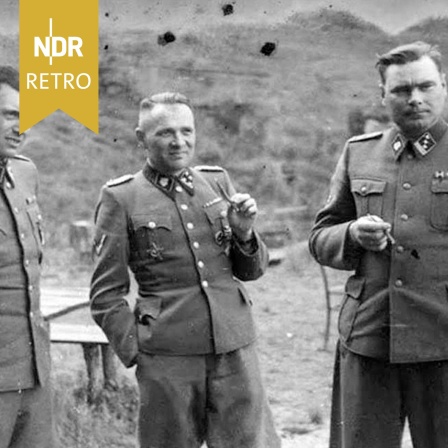 V.l.n.r.: KZ-Arzt Josef Mengele, Rudolf Höß (ehemaliger Kommandant von Auschwitz) und Josef Kramer (Kommandant von Birkenau) auf dem Gelände des SS-Erholungsheims Solahütte in der Nähe von Auschwitz, 1944.