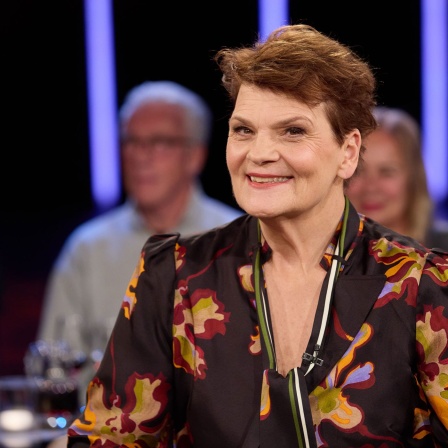Gayle Tufts, Entertainerin, vor der Aufzeichnung der "NDR Talk Show". (Bild: picture alliance / dpa / Georg Wendt)