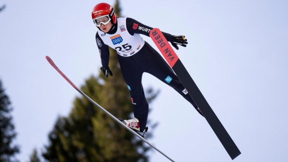 Sportschau Wintersport - Nordische Kombination Der Frauen In Lillehammer - Das Springen