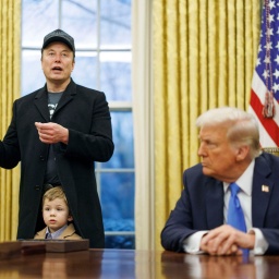 Elon Musk und sein Kind bei Donald Trump