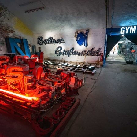 Buchstabenmuseum im Hansaviertel - die weltweit größte Sammlung an dreidimensionalen Buchstaben (Bild: IMAGO/Jürgen Ritter)