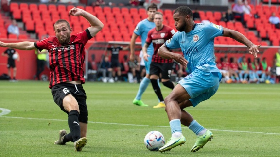 Sportschau - Ingolstadt Bricht Gegen Wiesbaden Ein