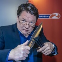 "Angespitzt" von Helmut Schleich: Stirbt der Hund