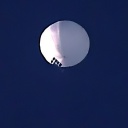 Ein Höhenballon schwebt über Billings im Bundesstaat Montana.