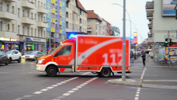 Wer Weiß Denn Sowas? - Für Wen Ist Die International Gültige Eselsbrücke 'abcde' Von Bedeutung.