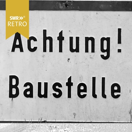 Schild Achtung Baustelle