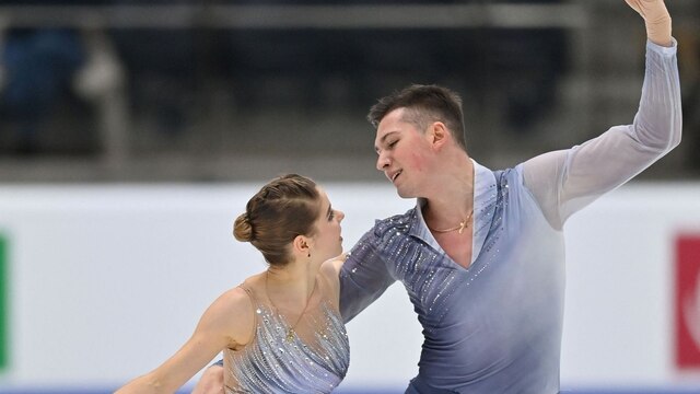 Das russische Paar Anastasia Mishina und Aleksandr Galliamov während ihrer Kür.