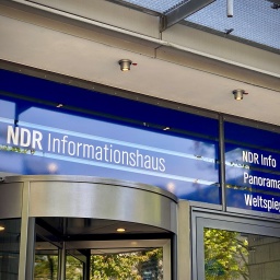Eingang NDR Infohaus - Haus 18 Hamburg Lokstedt
