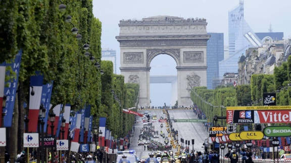 Sportschau Tour De France - Souvenirs - Die Champs-élysées