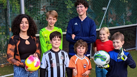 Neuneinhalb - Das Reportermagazin Für Kinder - Sport Für Alle - Gemeinsam Trainieren, Mit Und Ohne Behinderung