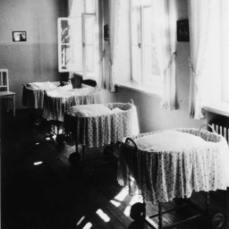 Lebensborn-Heim in Steinhoering 1938 (Bild: picture-alliance / akg-images)